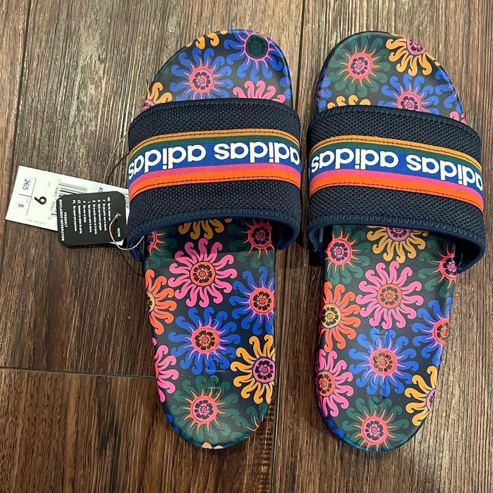 Adidas ADILETTE comfort slides